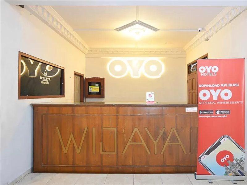 Oyo 586 Hotel Wijaya Kalasan Exterior photo