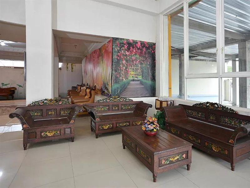 Oyo 586 Hotel Wijaya Kalasan Exterior photo
