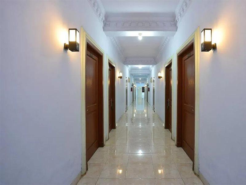 Oyo 586 Hotel Wijaya Kalasan Exterior photo