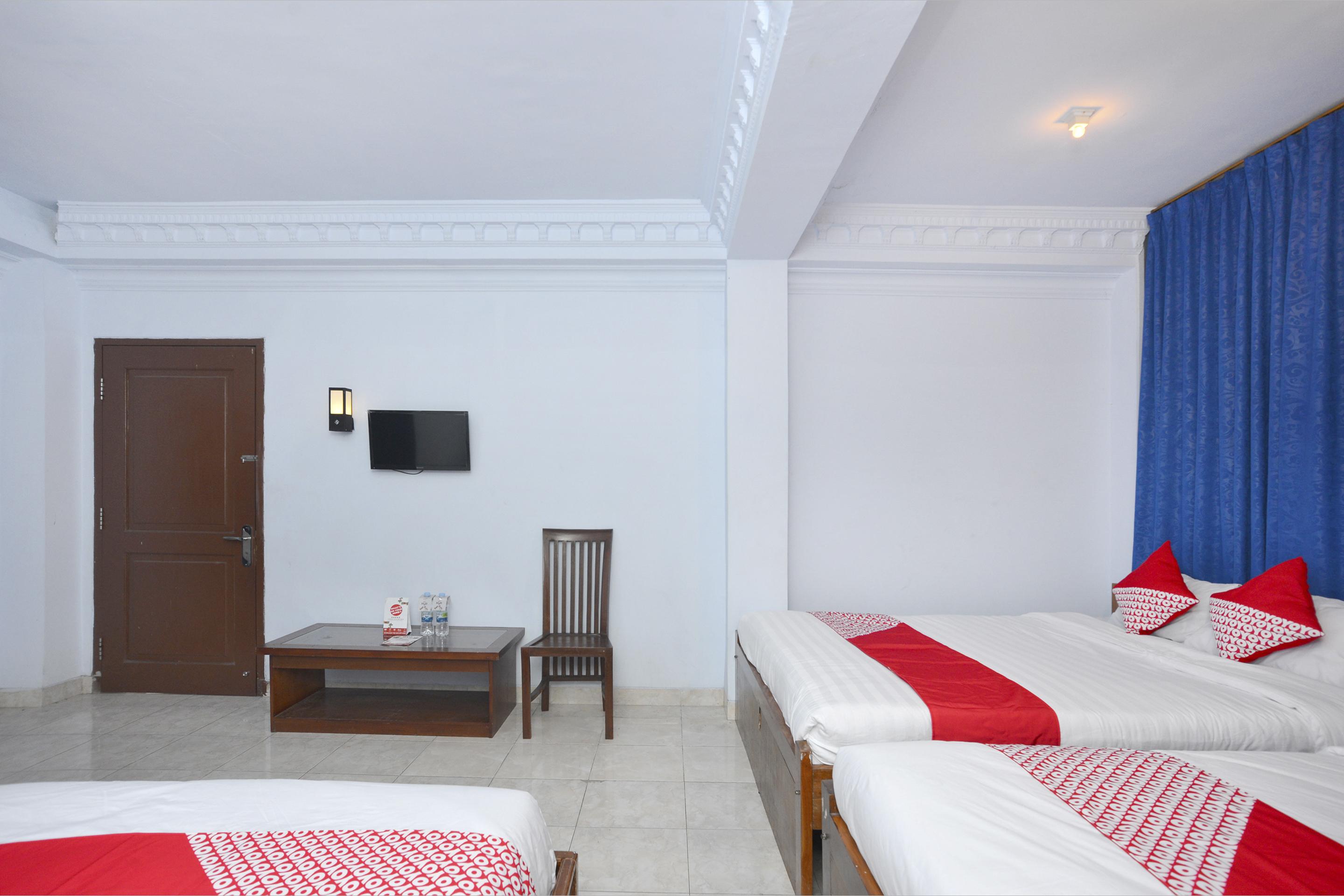 Oyo 586 Hotel Wijaya Kalasan Exterior photo