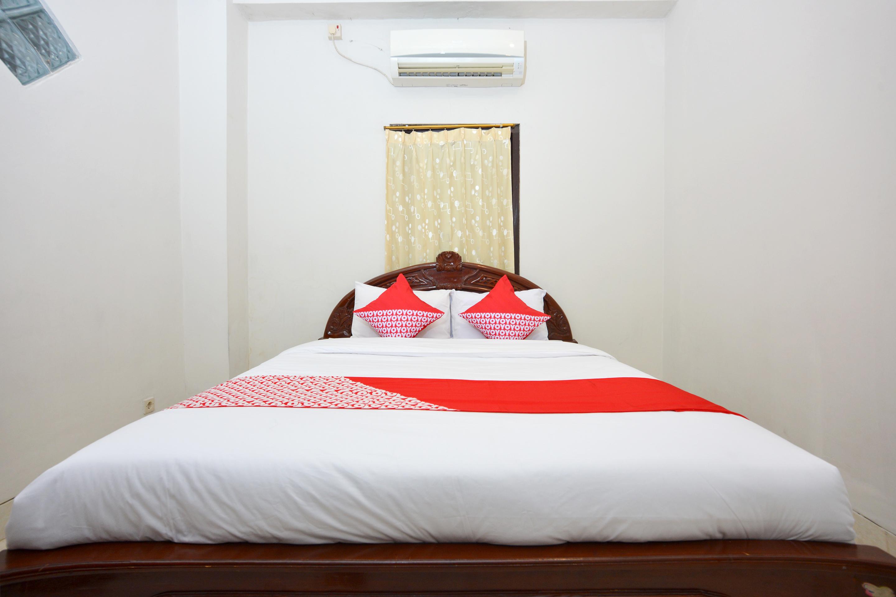 Oyo 586 Hotel Wijaya Kalasan Exterior photo